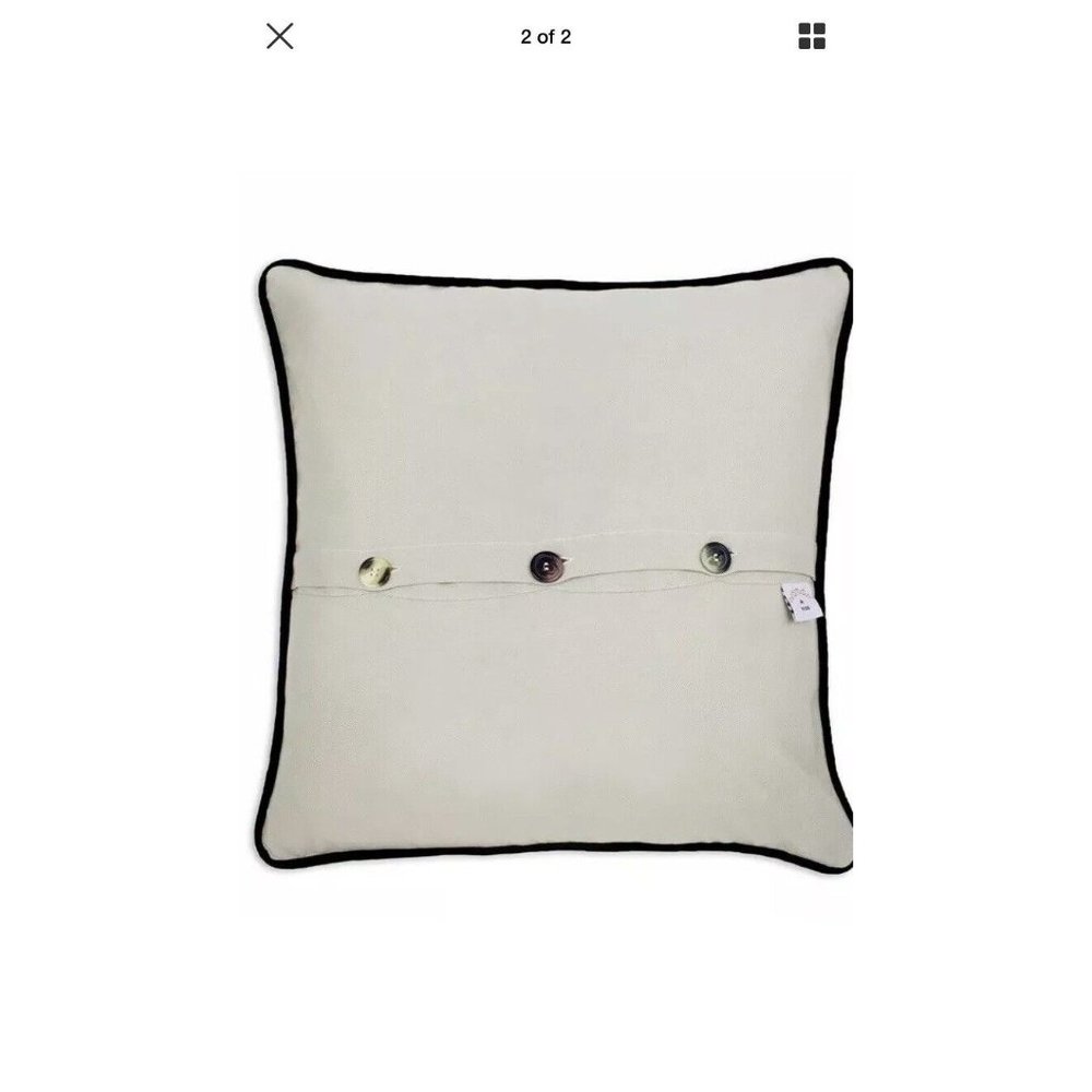 Cat Studio New York City Pillow NWT Manhattan THE BIG APPLE Embroidered Yankees! - Picture 2 of 5